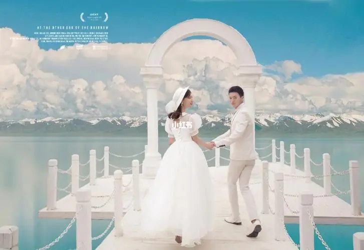  青岛最大的婚纱摄影楼在哪里,伯爵拍摄基地多大？
